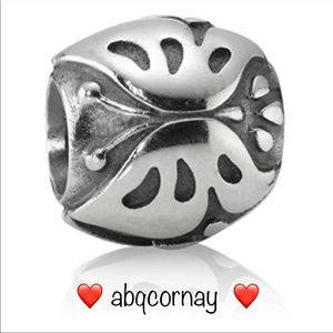 EUC Pandora 790524 Sterling Silver Sterling Silver Majestic Butterfly Charm